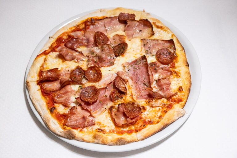 Pizzas Del Restaurante Stella Del Mare025